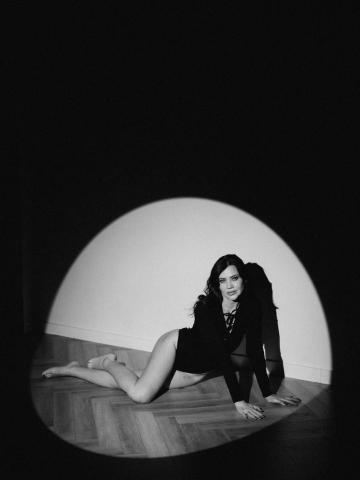 Карина Светлая Брюнетка фото 7